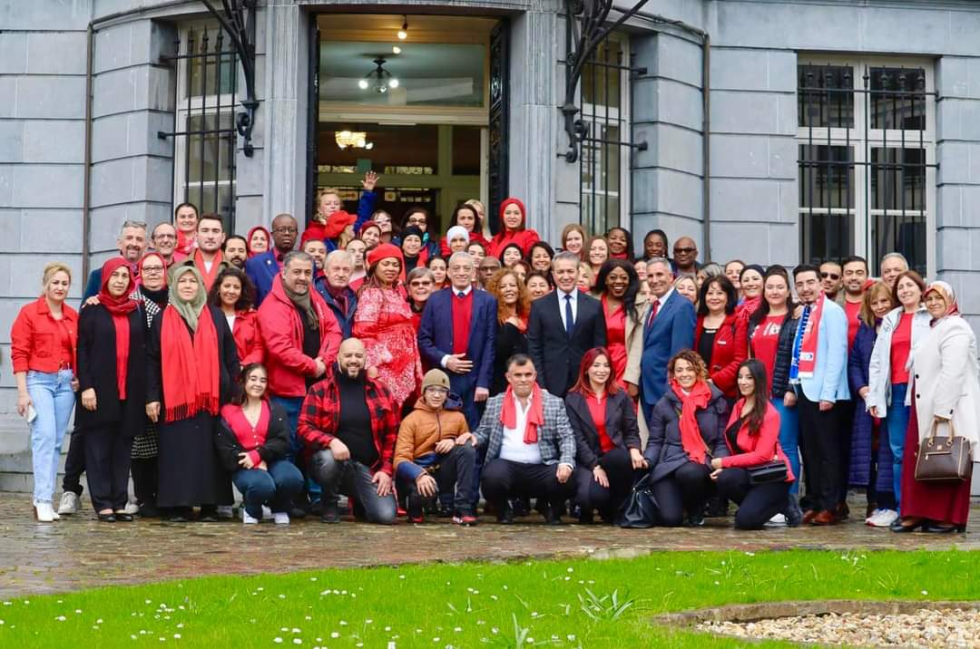 La meilleure façon de prédire l'avenir c'est de le créer 💙❤️ 

Let's go ! 

#LB2024 #electionscommunales
#lesamisdelaLB
#saintjossetennoode 
#touchepasaemirkir