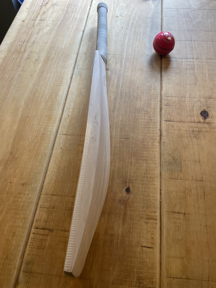 Cris Taylor tweet media