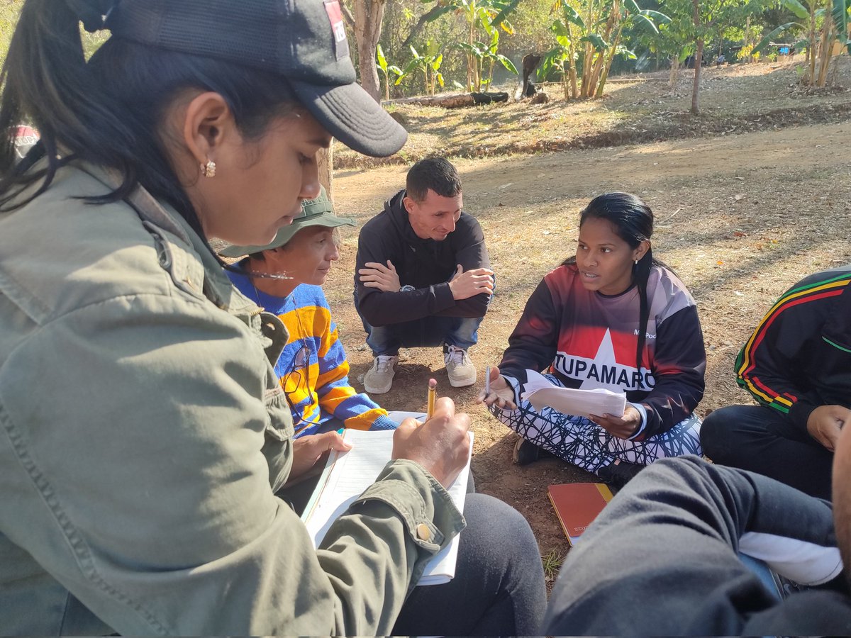 La educación y el conocimiento, permite el crecimiento de nuestro partido, con organización, disciplina y formación a través de los círculos de estudio.

 ¡Nuestra tarea debe ser el debate cotidiano!

#AbrilDeVencedores
 <a href="/NicolasMaduro/">Nicolás Maduro</a> 
<a href="/TupamaroMRT_/">Movimiento Revolucionario TUPAMARO Vzla.</a>