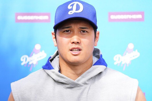 ドジャースが、急遽募集している
大谷さんの通訳に、履歴書送ったら😊
最終候補の3人に、残りました🙆‍♂️

ギャンブルが大嫌いと書いたのが
良かったのかなぁ
⁉️⁉️

今日✈️で渡米して面接受けてきます😌