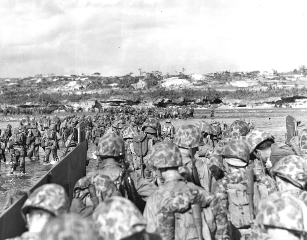 USMCMuseum's tweet photo. #OTD in 1945, Operation Iceberg, the land invasion of the Battle of Okinawa, begins.
Read more on our FB & IG: @usmcmuseum
#USMC #USMCMuseum #Marines #SemperFi https://t.co/FyFVfRCYCA