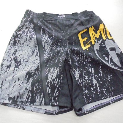 SportswearMandy's tweet photo. Custom Sublimated Rash guards. Send me your design,we can assist you to produce them you want. Welcome to have a try. #sportswear #Rashguards #fitnesslife #fitness #gymgear #gymclothes #teamwear #customdesigns #sublimation #printing #factoryprice https://t.co/z3siXMKkBy