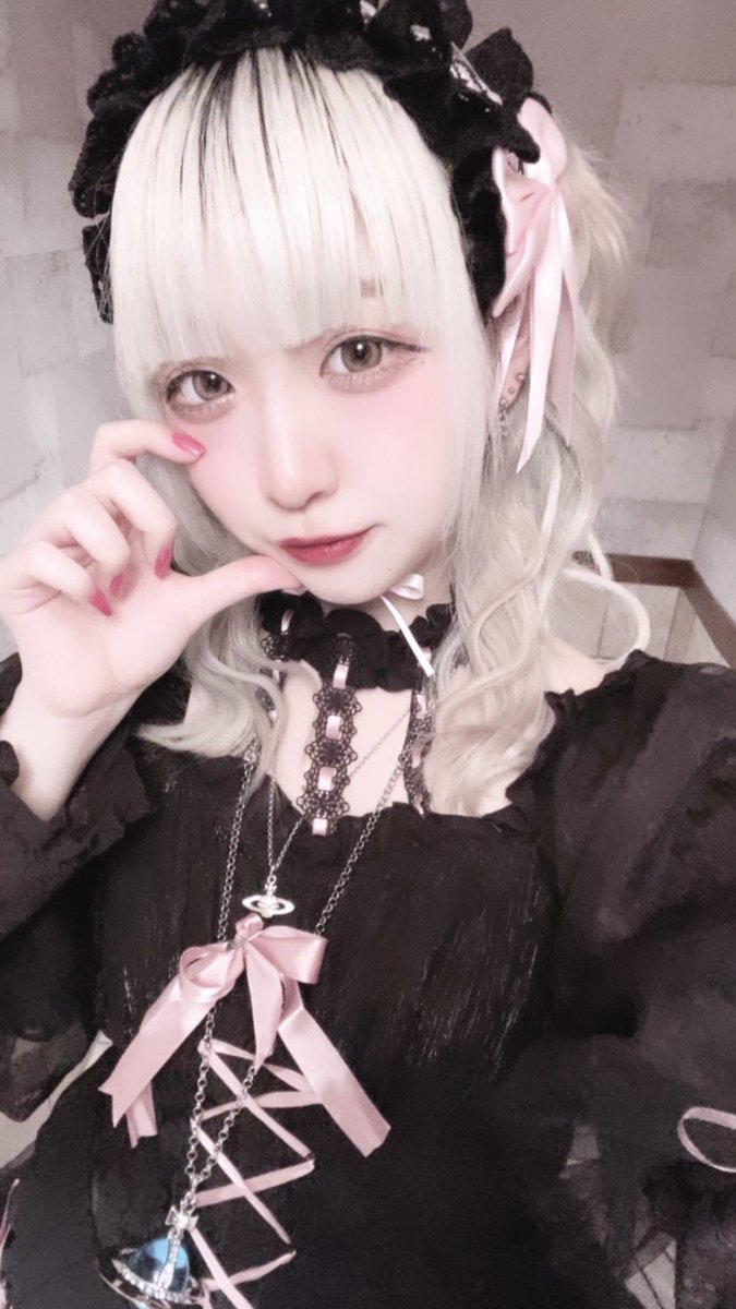 Ria_Angel__'s tweet photo. ろーずにいんしてます🌹♥️
 #コンカフェ  #福岡コンカフェ  #こんかふぇきゃすと  #コンカフェキャスト  #コンカフェ嬢  #福岡  #ふくおか  #自撮り界隈 https://t.co/1eoDKXUvg2