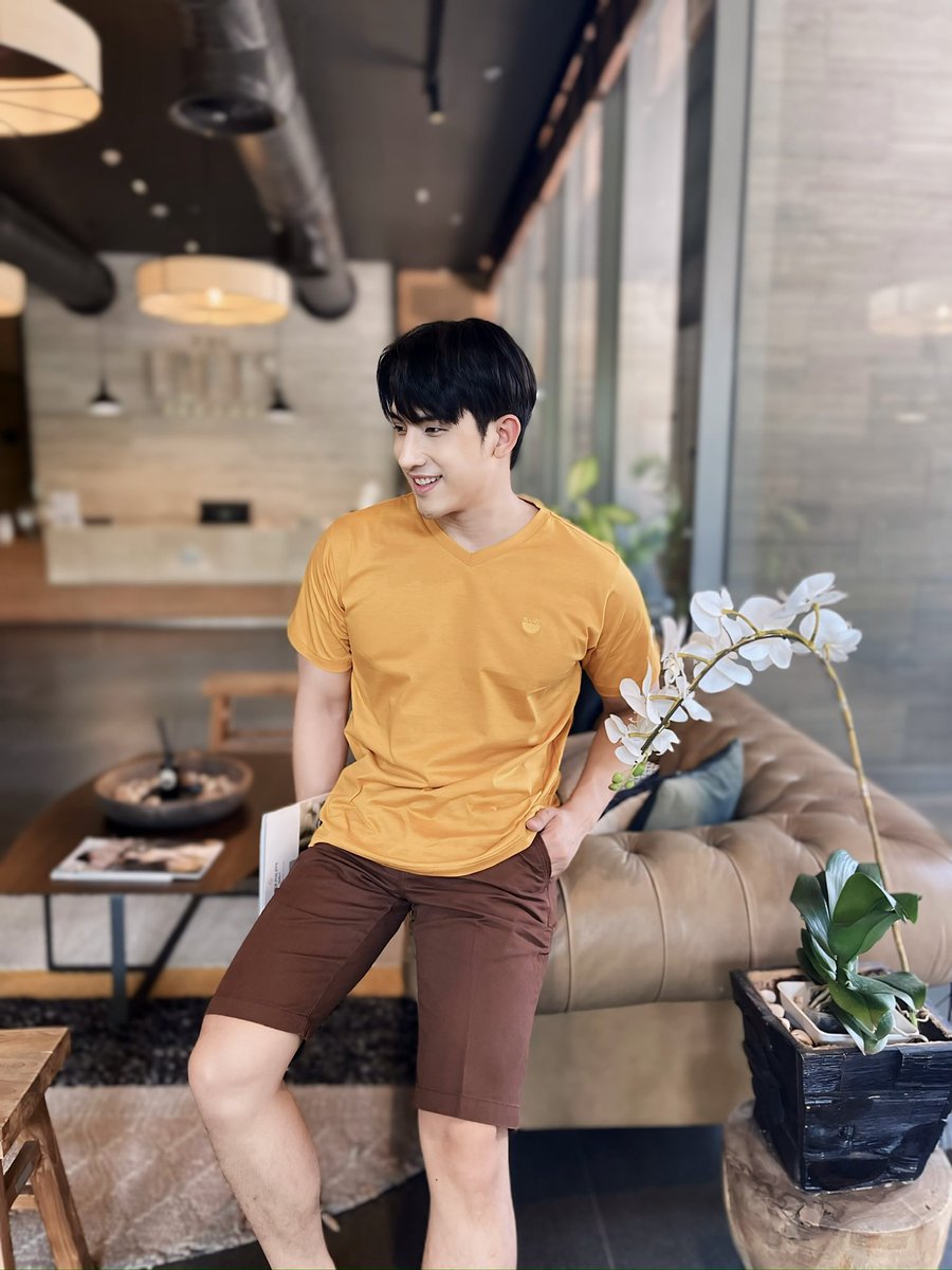 bas_karanbas's tweet photo. สงกรานต์นี้มีเสื้อใส่กันหรือยังครับ จะใส่ไปเล่นน้ำ ไปเที่ยว ต้อนรับลมร้อน ต้อง suika เสื้อแตงโม🍉
Shopee : https://t.co/KQ9reLNFQk
Lazada : https://t.co/HYou19LUXL
Tiktok : https://t.co/BQ3x5dyceg
#tangmo
#suika
#เสื้อแตงโม
#เสื้อเชิ���ต
#เสื้อสงกรานต์
#ลายดอก
#thailand 
#bas_karan https://t.co/MIMcLD3QiB