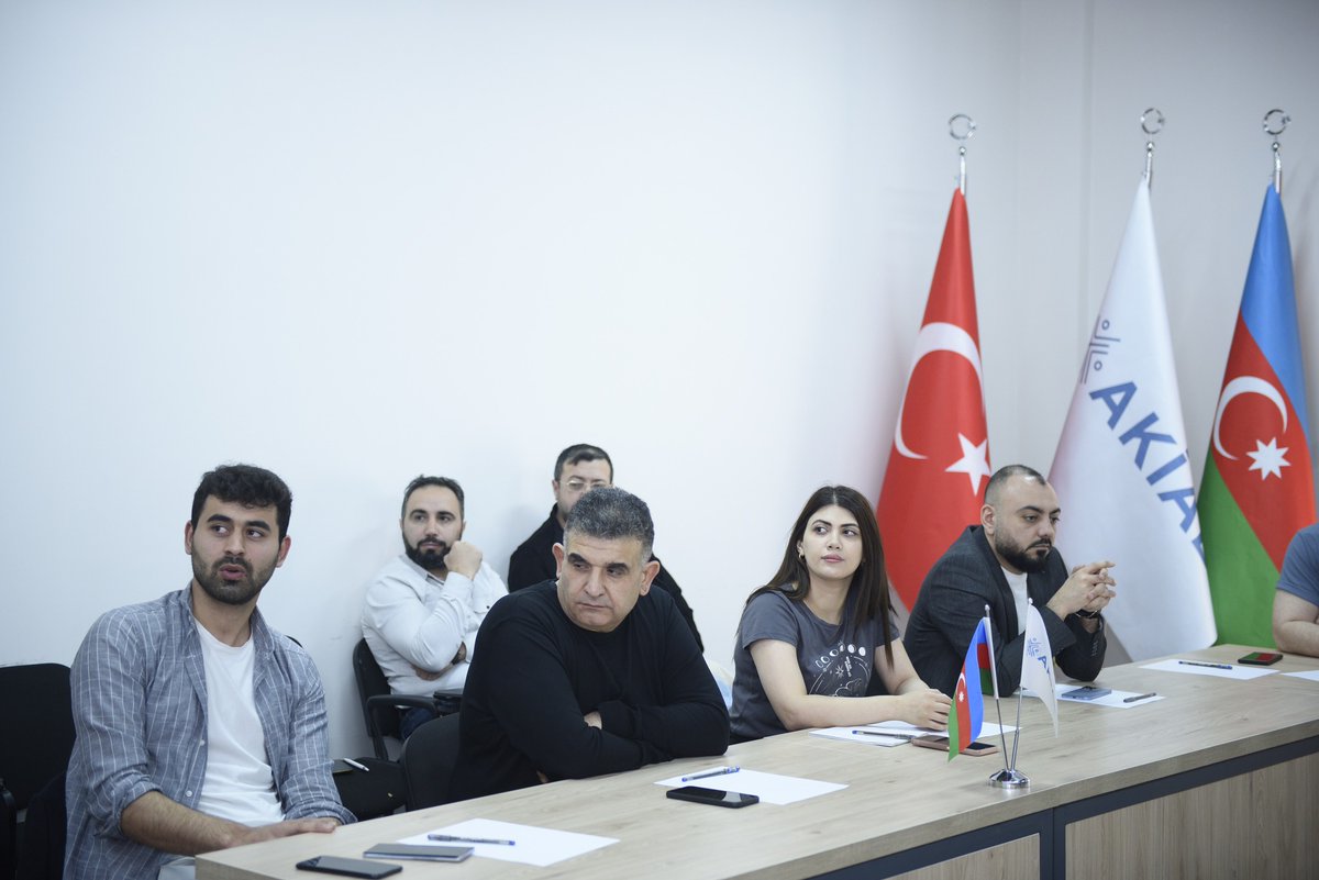 AkiabMmc's tweet image. AKİAB partnyorları üçün “0-ın altında marketinq” mövzusunda təlim keçirildi!

#AKİAB #marketingpartner #telim