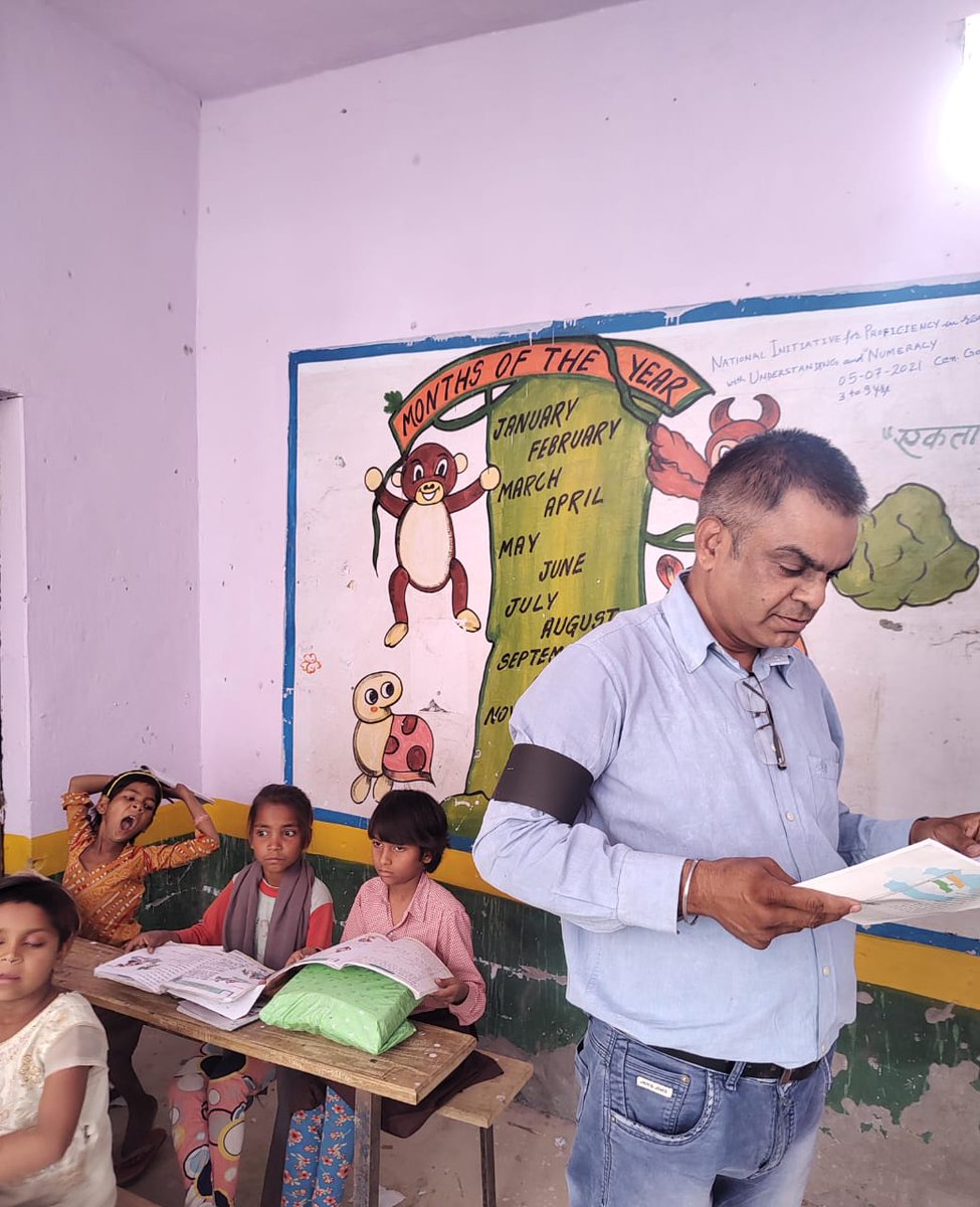 Shyam_S_Bhatia's tweet photo. जिसने डाली बुढ़ापे में खाक !
उसको न करना कभी तुम माफ !!
PS parauli FATEHABAD, AGRA against NPS
#ops
#पुरानीपेंशनबहालकरो 
 #BlackDays 
#01April 
#voteforOPS 
#अटेवा_आगरा https://t.co/YKbizvaS9W