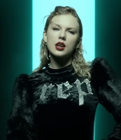 TheSwiftSociety's tweet photo. 👑| Taylor Swift returned as Spotify's #1 streamed artist on Easter Sunday, after leaving on Good Friday https://t.co/4TRFM4nemQ