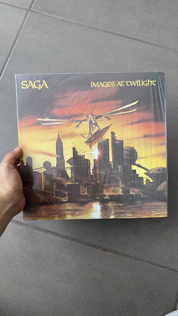 Algo de #pomprock para iniciar el día. Banda Saga, álbum Images at Twilight