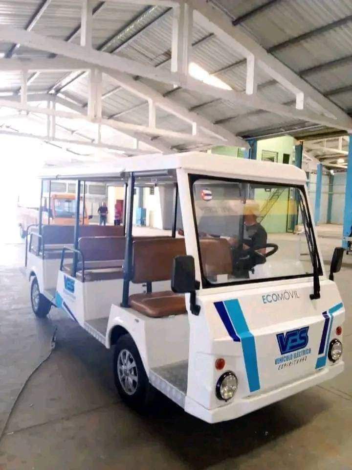 Cuba 🇨🇺La Empresa Industrial Francisco Aguiar de SanctiSpíritus incursiona desde hace más de 1 año en propuestas de diferentes vehículos eléctricos, algunos ya en funcionamiento en 2 rutas en la capital provincial a precio muy asequibles y con una alta demanda. #GenteQueSuma