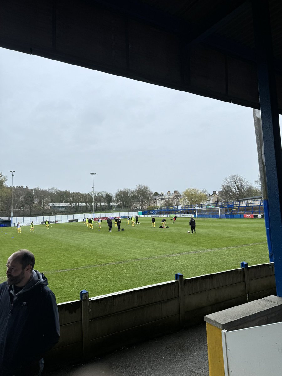 Jon_Sinker's tweet image. At the Giant Axe today for @LancasterCityFC vs @BamberBridgeFC 👀⚽️👨🏻‍💻📈📊☔️🌧️

#footballscouting #oppositionanalysis