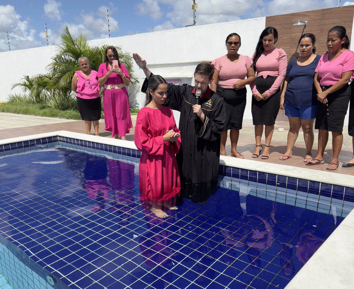 Semana Santa A Última Vitória
Muitas vidas se entregaram a Cristo no Distrito de Santa Rita através de um trabalho consistente das igrejas com #IDEntidadeMissionária 

Grato ao Teologando <a href="/William7oli/">William7oliveira</a> pela poderosa Colheita de 12 novos Discípulos em seu ponto!

#MRPterradeproezas