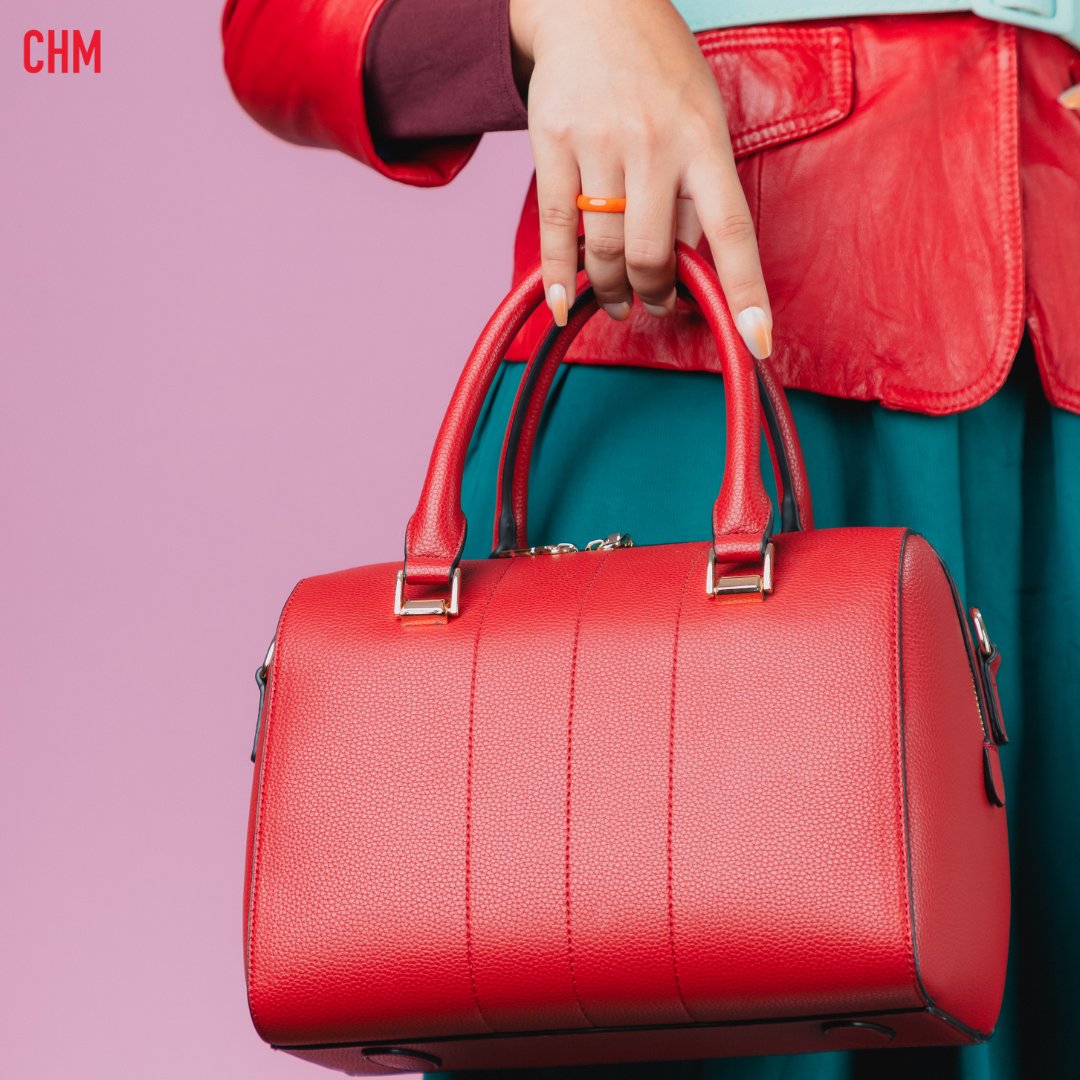 We’re thrilled to announce that we’ve been invited to NYFW 2025 🎉 As a nod to our tech roots, we’ve used cutting-edge 3D printing technology to create a one-of-a-kind red bag. It’s not just a fashion statement; it’s a celebration of innovation and creativity. #AprilFools😉