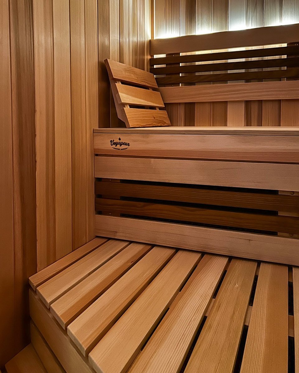 Some #saunainspo for your Monday ✨

This gorgeous cedar indoor sauna is roughly 7'x8', powered by the Himalaya electric heater 🔥
#sauna #customsauna #saunadesign #voyageursauna #traditionalsauna #saunatherapy #modernsauna #saunatime #electricsauna #saunalife #naturalwellness