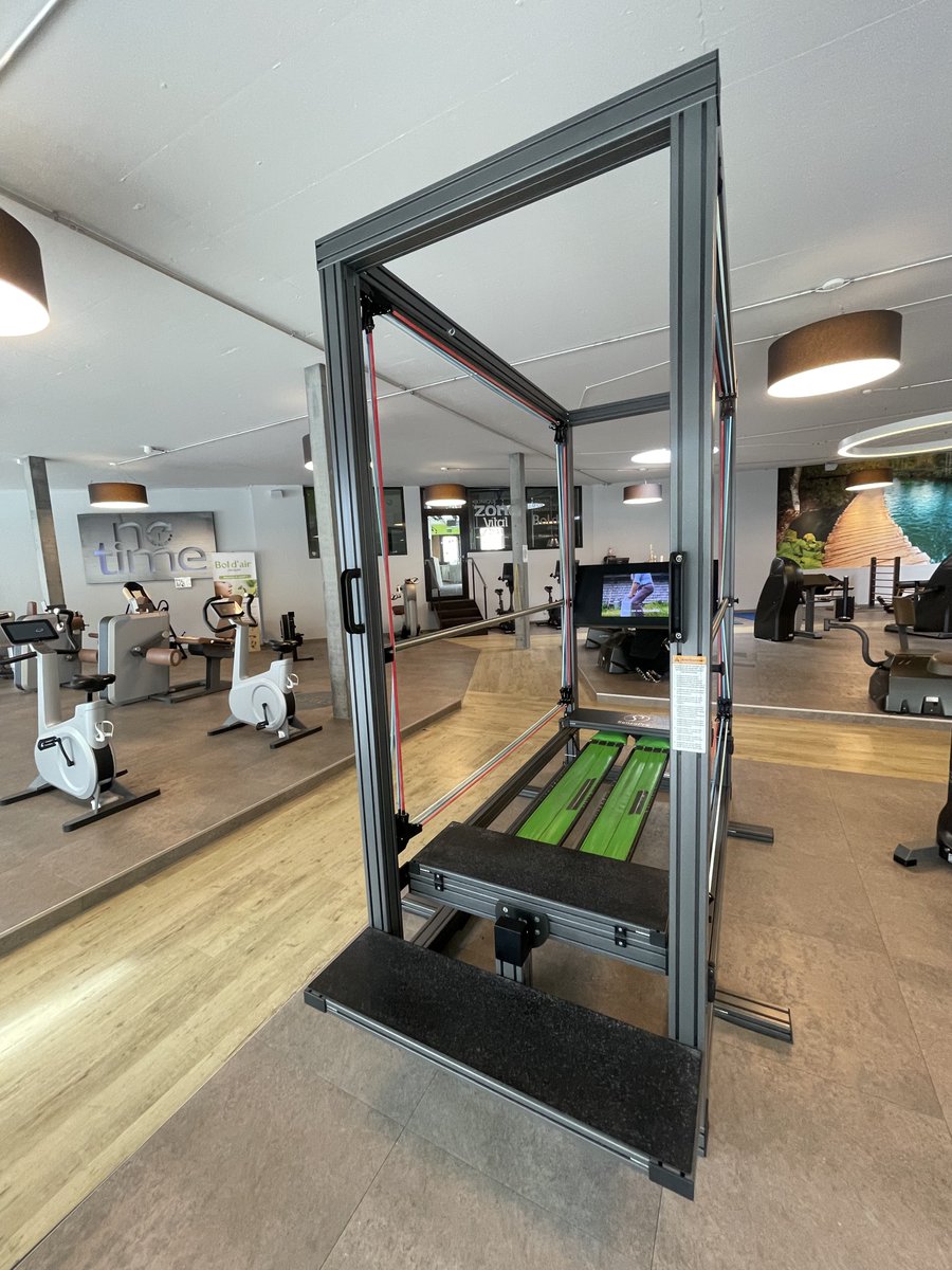 Swiss_Cathy's tweet photo. Ma nouvelle copine d’entrainement au fitness. 😁
#Sensopro #cage #entrainement #coordination
https://t.co/cmXGrWIoKV https://t.co/nSCiSx7Wuh