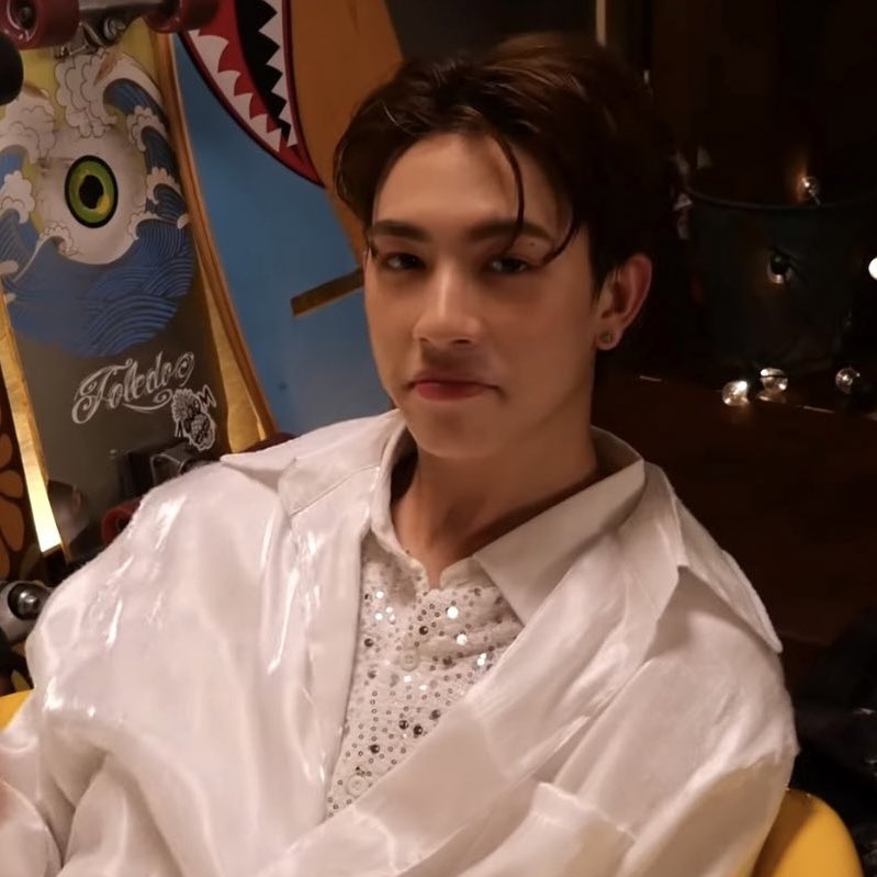 bbbboddu's tweet photo. 😾💢 https://t.co/LWjH9H3BOO