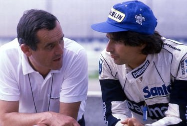 Remembering legendary BMW engineer Paul Rosche, born #OnThisDay in 1934.

Rosche designed the BMW M12/13 4-cylinder turbo, which powered Nelson Piquet to the 1983 F1 Drivers' World Championship.

Pic - Paul Rosche & Nelson Piquet, Monza, 1984 © Girardo & Co. 

#F1