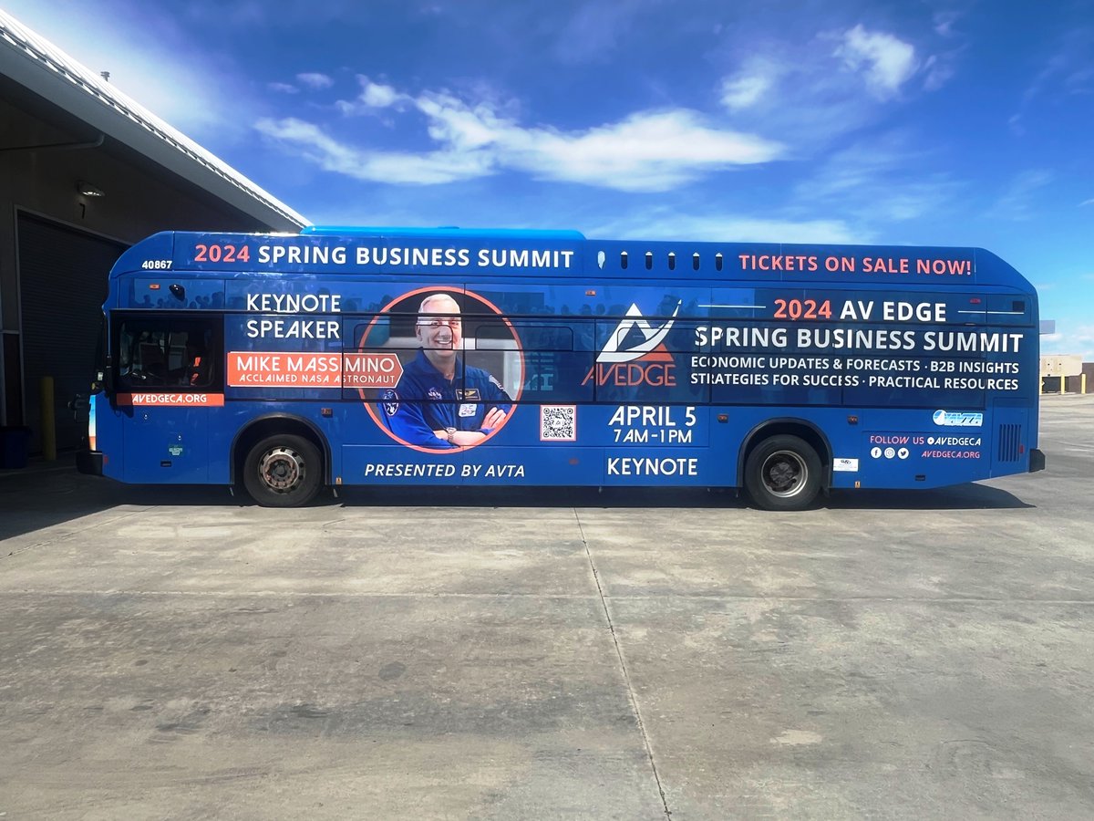 Astro_Mike's tweet photo. Buses, billboards, radio... I am being treated like a celebrity in the Antelope Valley as I prepare to attend the AV EDGE Spring Summit on April 5th. I’m looking forward to meeting everyone this Friday!” @avedgeca #AVEDGE @PremiereSpeaker https://t.co/2iqFkaC7KV