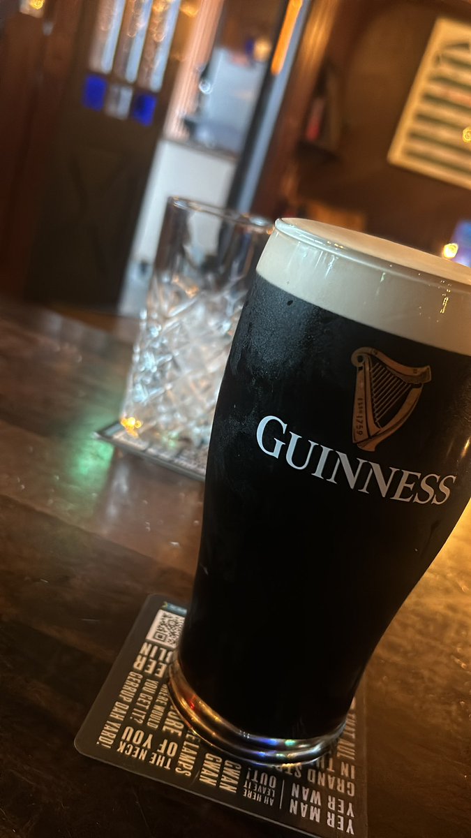 antomanning96's tweet photo. An away game but in my own hometown sounds very strange but here it is, UCD away 🫡 #upthelads #kerryfc #loi #awaydays #thekerrymenpodcast https://t.co/q1iLBR6o2l