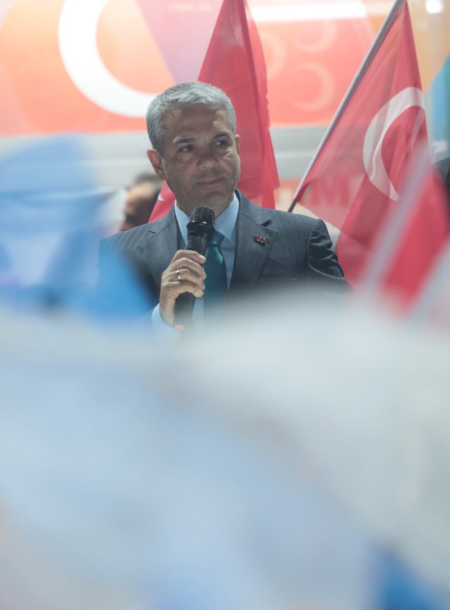 Teşekkürler,
Elbistan Belediye Başkanlığına aday olarak doğduğum ve doyduğum deprem gazisi memleketime kısmende olsa vefa borcumu ödemenin mutluluğunu yaşadım.
Bu süreçte yanımda olan her türlü desteği veren aileme, hemşehrilerime, dostlarıma, dava arkadaşlarıma, değerli