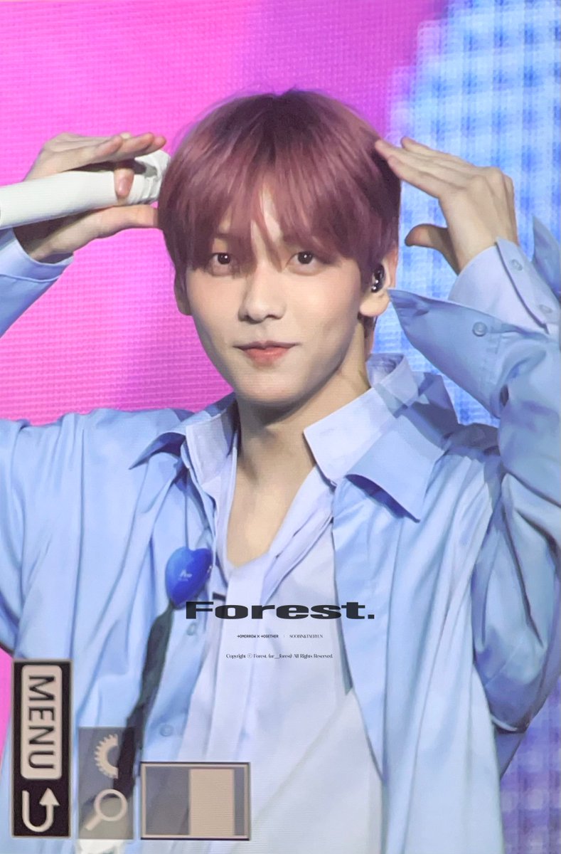ur__forest's tweet photo. 230401 투모로우 쇼케이스 pre.

🐶🐶

#수빈 #SOOBIN #TXT https://t.co/B63gll8iCM