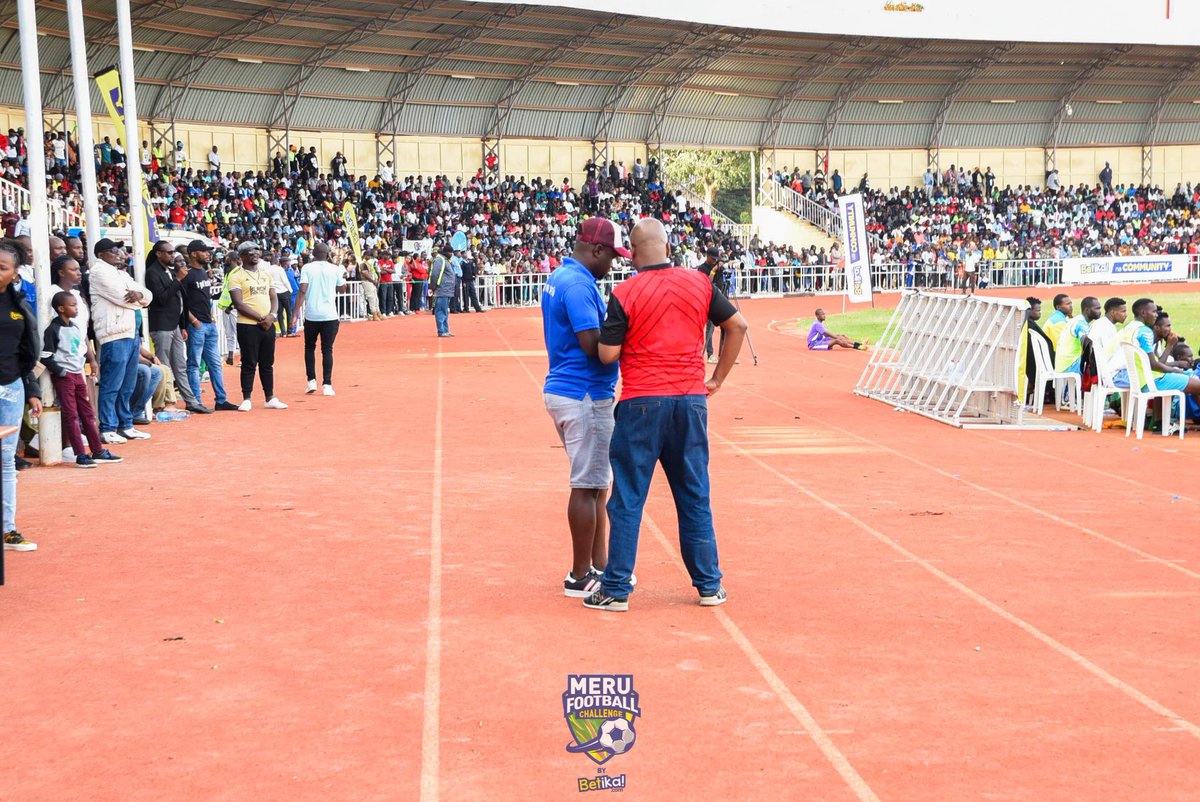 bramwelkaramoja's tweet photo. THANK YOU MERU !
Yesterday was Massive. Kinoru Stadium was filled to Maximum capacity. Over 30,000 fans enjoying grassroot teams playing football courtesy of @betikaKe
Nyinyi ni wa True 👊👊
#MeruFootballChallenge #BetikaNaCommunity https://t.co/dclLO0JApn