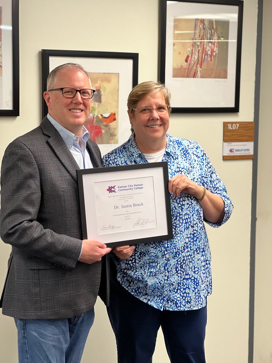 BDITL_KCKCC's tweet photo. Congratulations Dr. Justin Binek and Ann Elwell who were recognized as the Fall 2023 Teaching Excellence and Colleague Honor (TEACH) Award recipients last Friday, 3/29. @KCKCC_CTE @KansasCityKSCC https://t.co/dDtQtrsOtS