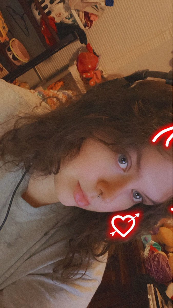 SammySagee's tweet photo. 19 to now (23) 🥰🥰 https://t.co/FdibXUHKXC