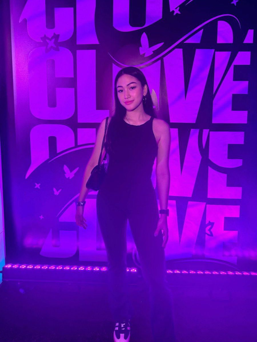KaylaHeredia's tweet photo. Hey guys! I got a shoot early tomorrow so gotta rest early! Massage timeeee✨ See you all for a late night stream tomorrow. 🤗 Here are some photos from Valorant PH’s Clove event earlier! https://t.co/t9mV4e5j5i