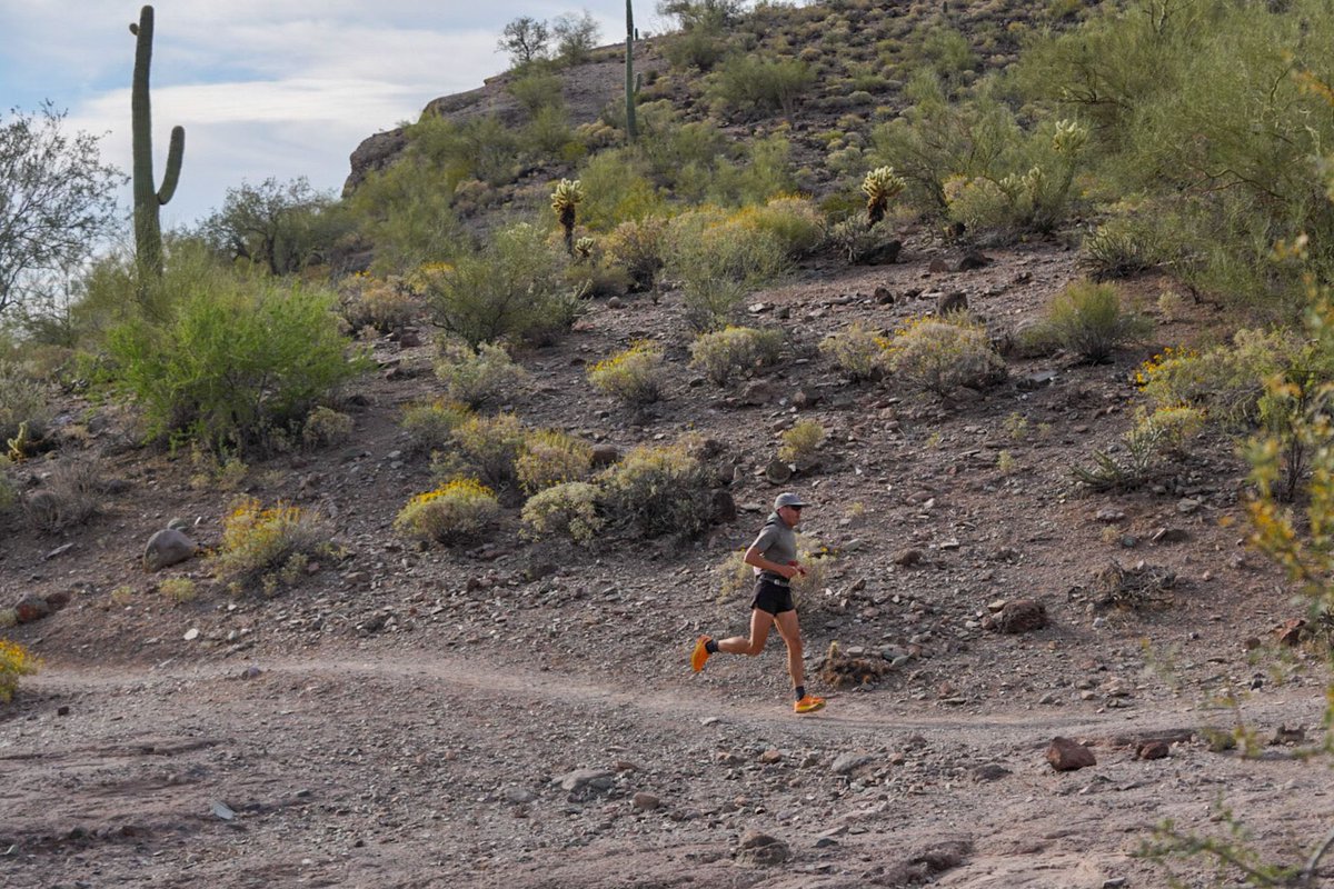 AravaipaRunning's tweet photo. Online registration for this Sunday’s Dam Good Run closes at midnight tonight!
Distances for all and a refreshing lake to play in when you’re all done with your race: a match made in heaven.
Snag your spot here: https://t.co/uwGA4KkS6n
⛵️🏃🏿♀️💦🫏
#damgoodrun
#lakepleasant https://t.co/xRjr8LOZTE