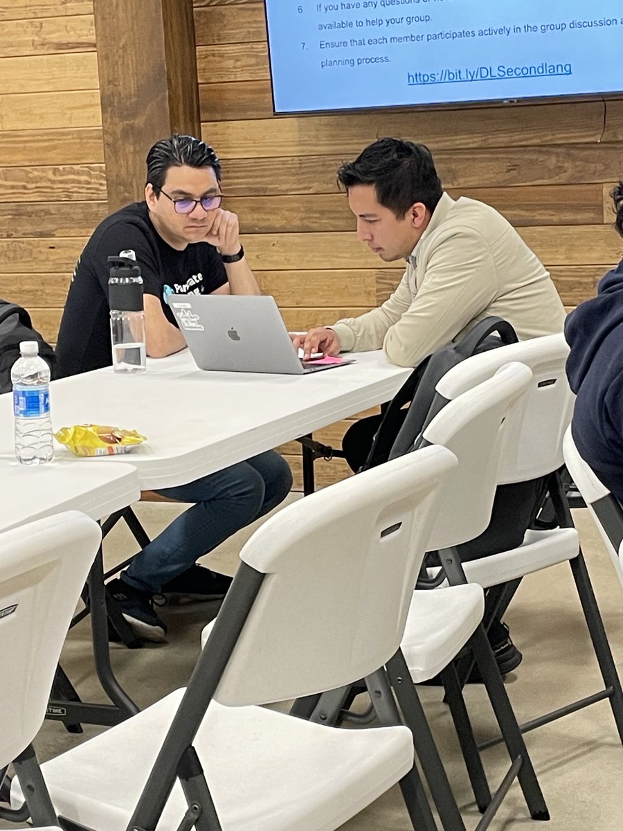 Amy Cummings tweet media