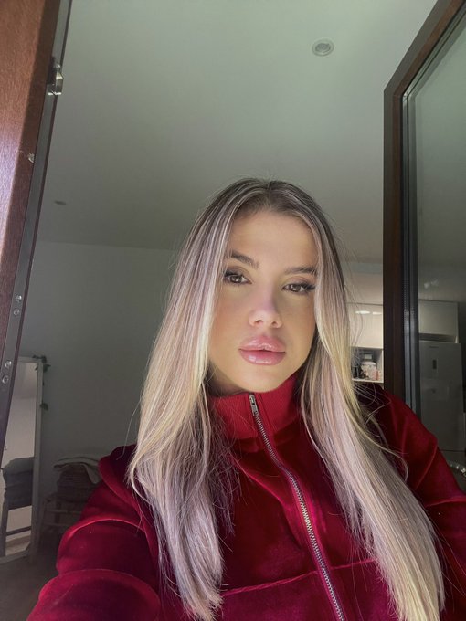 Que buen diita hace hoy❤️&zwj;🔥 https://t.co/IDkToDmFP8