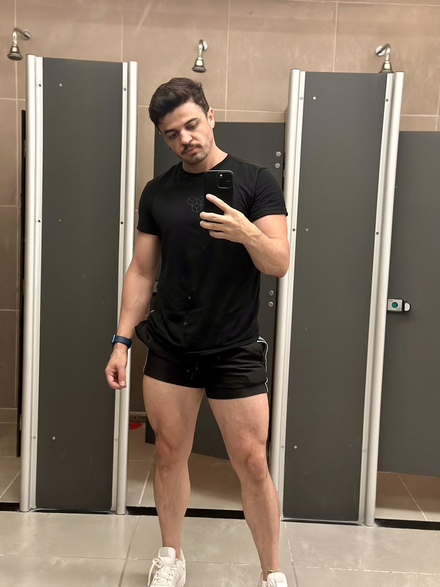 eu_joaoalves's tweet image. Tentando ser padrão.