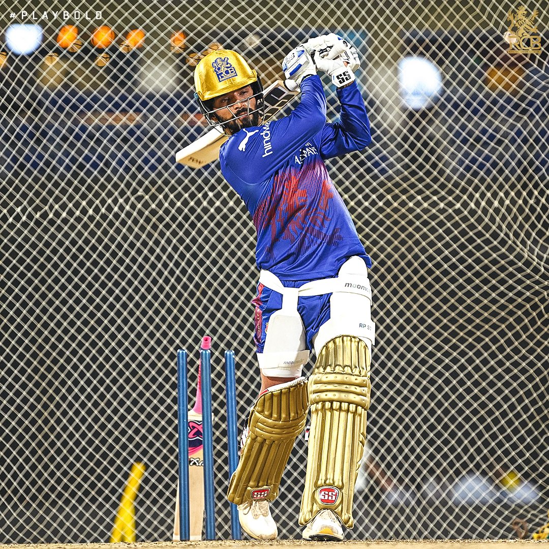 RCBTweets's tweet photo. #ClassicCommentary ft. Rajat Patidar! 🗣️

"That went to the boundary like a tracer bullet!" 💨

#PlaBold #ನಮ್ಮRCB #IPL2024 https://t.co/Ocvvbd9tv9