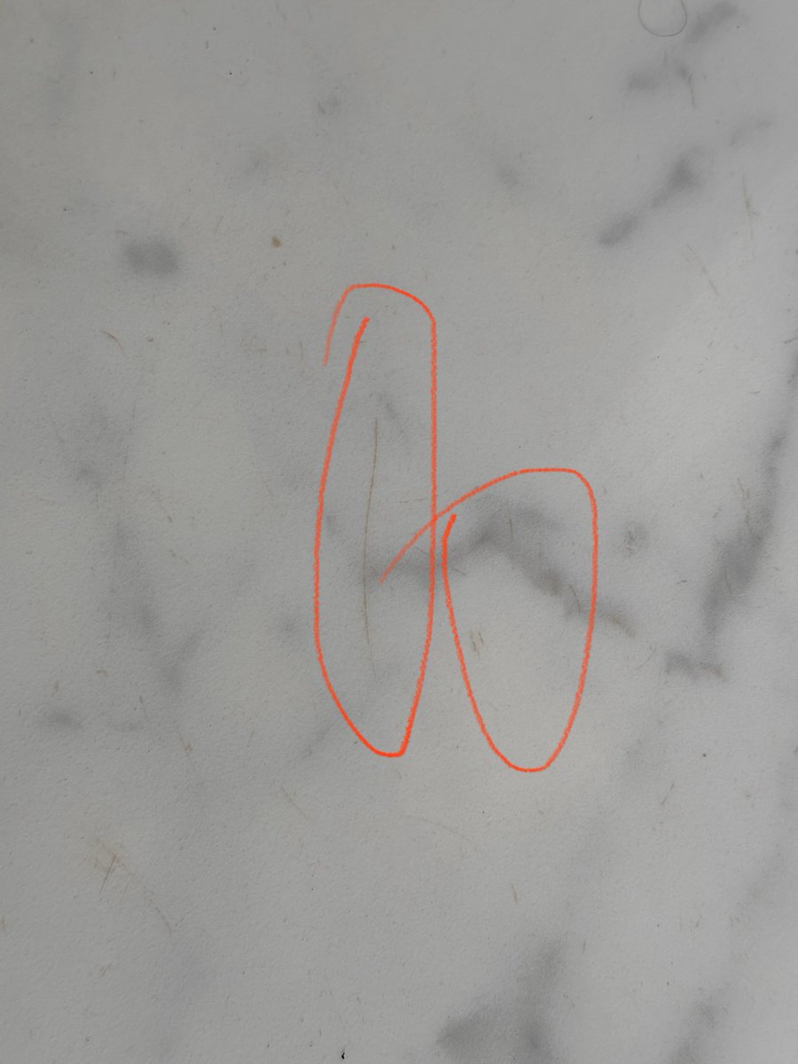 crprabu's tweet image. Avoid Simpolo Super Glossy Primo Collection. Top shiny layer cracks after 1 year of regular use in villa house. 
@simpoloceramics @gujarat_titans #SimpoloTilesAndBathware #SimpoloCollection #GujaratTitans