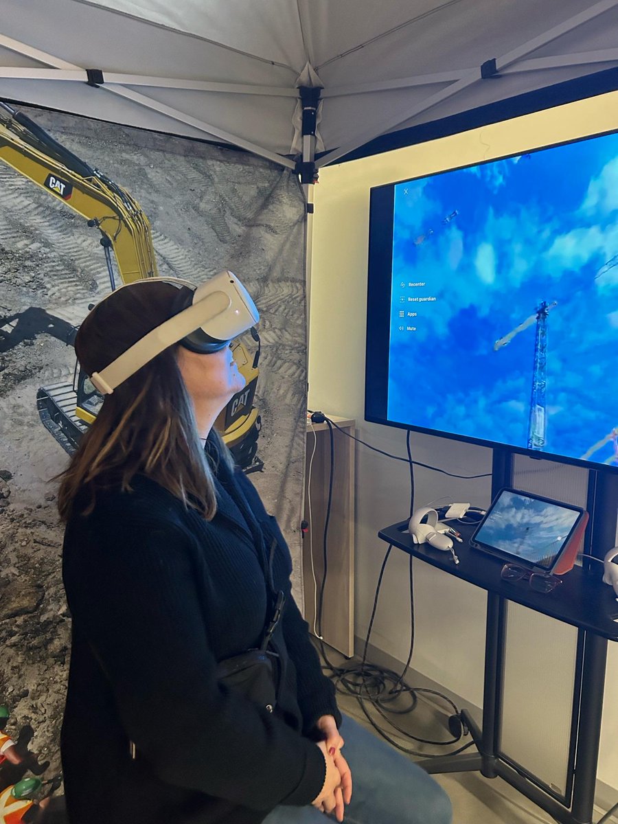 A Closer Look at @LiUNA1059: OCS team toured the #LiUNA Local 1059 #TrainingCentre. They used OCS RMPG grant money to establish a #VirtualReality experience used at events to attract new career seekers & youth to the #SkilledTrades. 👷‍♀️🚧 Read more 🔗bit.ly/3PLhksb