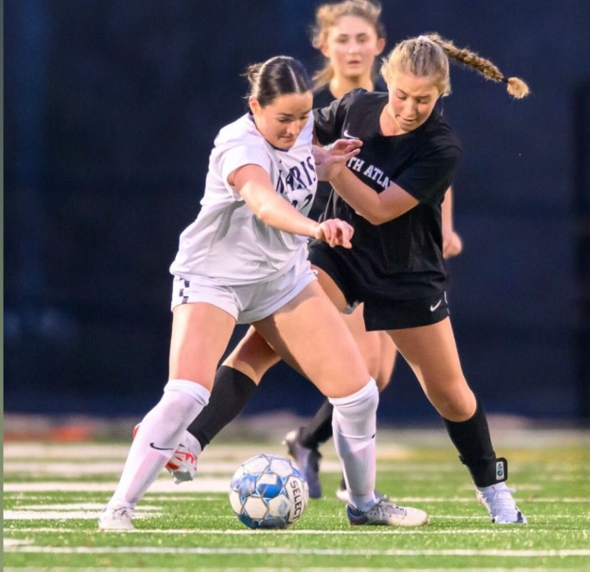 12-0 this season ✅ 
Region 6A champs ✅ 
AAAAAA 4A Region 1st Team ✅ 
Repping jersey #22 ✅ 

#Maryinthemiddle #CDM

Loving these great photos from one of my teammates mom - thank you!