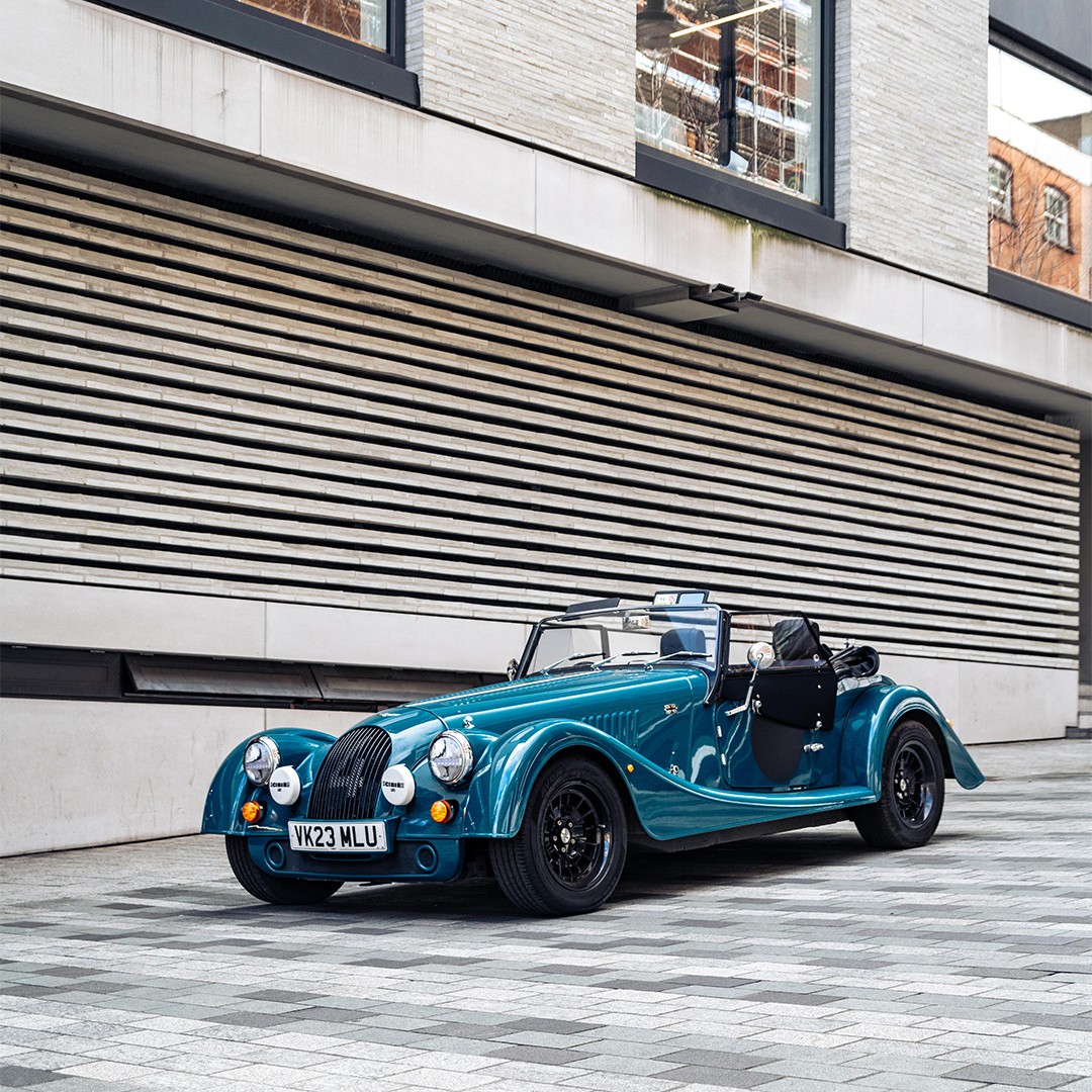morganmotor's tweet photo. Murano Green Plus Four bringing colour to the streets of South West London  

📷 Freddie Atkins

#PlusFour #MorganPlus #MorganCars #MorganMotorCompany https://t.co/k4sWIFngCu