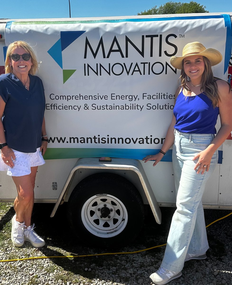 MantisInnov's tweet image. Check out the Waco team having a blast at the Rangers&apos; opening day in Arlington, Texas! Sponsoring part of this tailgate made for a fantastic Thursday afternoon! 

#TailgateFun #Sponsorships #MantisInnovation #Rangers #Texas