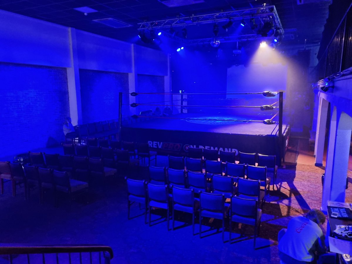 All recovered from yesterday? Good. Ready for some more? Great!

We're in Southampton, and if you aren't here in person you can watch live at 4.30pm (UK time) on revproondemand.com

#RevProSouthampton