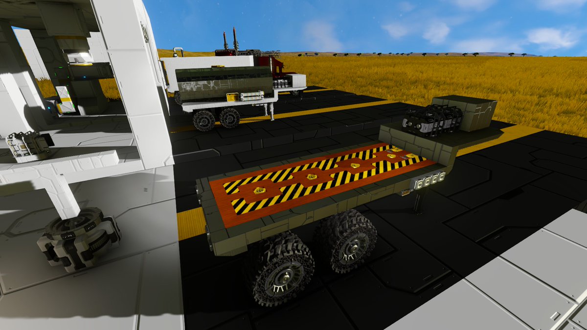 CenturisBlake's tweet image. With my pallet printer automated (video coming soon™️), it&apos;s only right to make the pallets look nice and to give them a dedicated trailer.

#SpaceEngineers #NeedToCreate