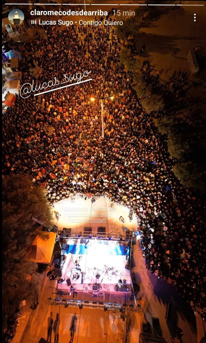 pablogarate's tweet photo. #SemanaSantaFrenteAlMar espectacular noche de Domingo de Pascuas con @lucas_sugo en #Claromecó
Miles de vecinos y turistas acompañaron!
Hoy , sigue, con la última noche!
#Venite
#SomosTresArroyos https://t.co/44k2QNKqBD