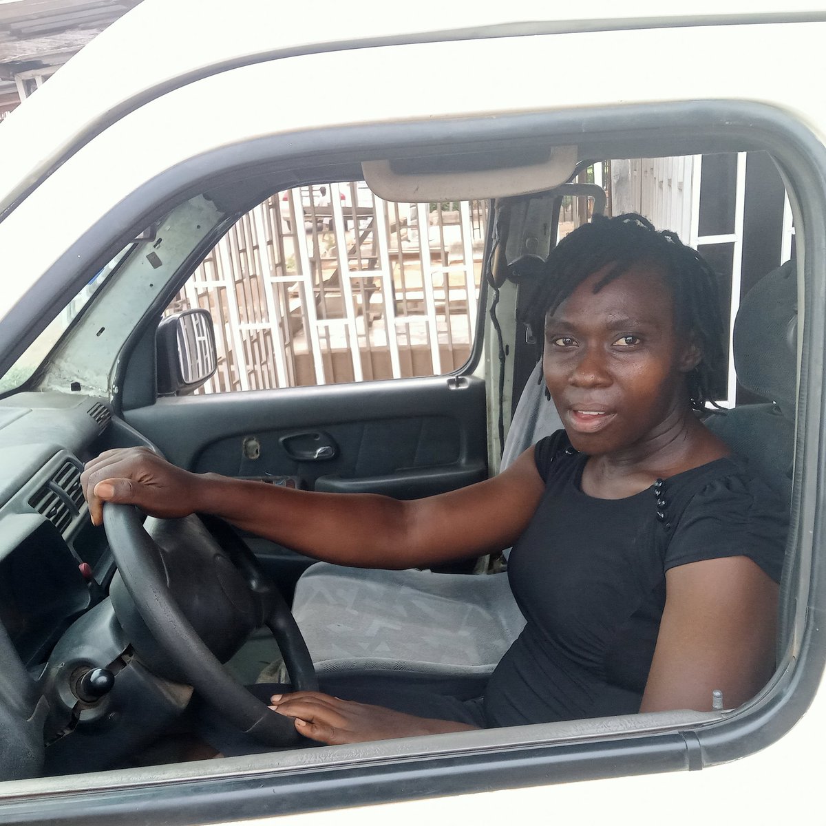 Good evening good people of X. I am a commercial korope driver based in Ilorin. I can move goods or people to any destination in Ilorin, offa, Osogbo, Ogbomoso, Omu-Aran etc. I am a calm and experienced driver. My Prices are fair and I am very active, Please patronise my services