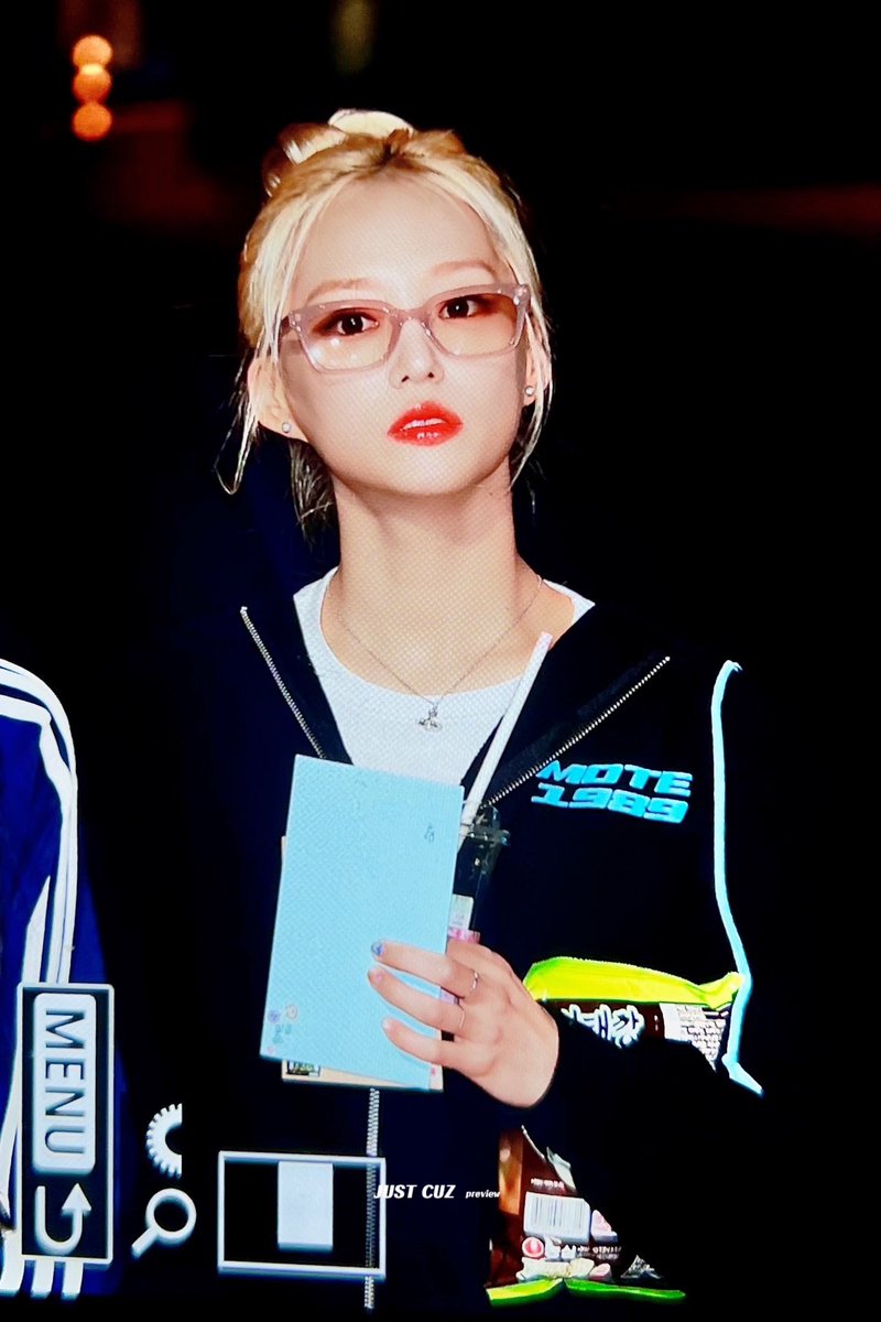 240401 📻
오늘 너무 ㄱㅇㅇㅈㅇㅇ♥

#예은 #장예은 #YEEUN #イェウン 
#엘즈업 #EL7ZUP