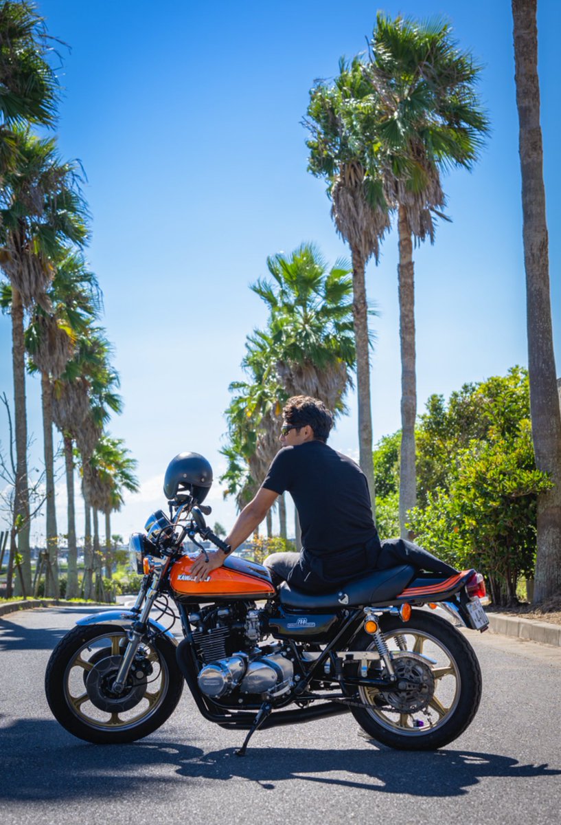 いきなりゼッツー(KAWASAKI Z2E型750RS)で排気音フォンフォン鳴らして