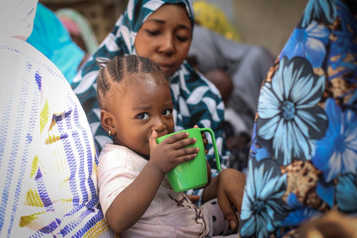 In 2023, more than 15,000 severely malnourished children were treated in #Mali's 65 Recovery and Intensive Nutritional Education Units, receiving lifesaving medical and dietary care. A collaboration between @UNICEF, @UNOCHA and @WFP thanks to @USAID & @eu_echo support.