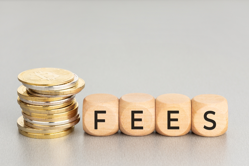 Cryptolinkscom's tweet image. 🚀🔒 Are rising protocol fees in #crypto a red flag or a green light for sustainable growth? Dive into our latest analysis on what these fees mean for the future of blockchain business models. ▶️➡️ cryptolinks.com/news/rising-pr… #BlockchainEconomics #SustainableCrypto #bitcoin #btc
