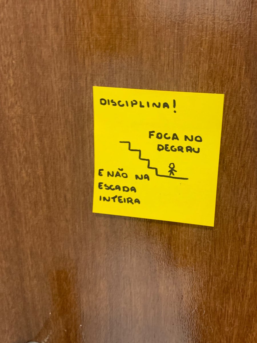 studyastina's tweet image. é muito bom ter pessoas que te motivam pra estudar