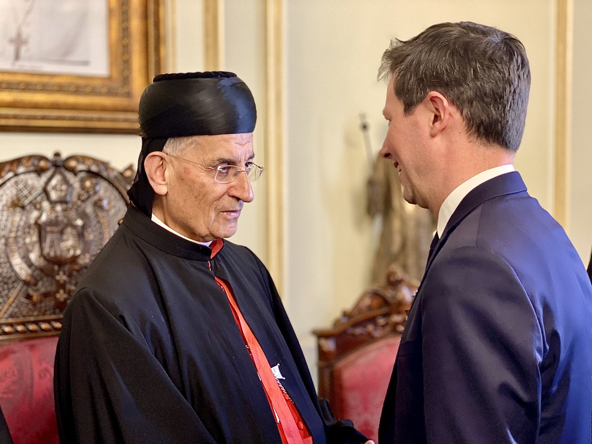 Honoré de retrouver le cardinal Raï, patriarche maronite dont la voix compte tant au Proche-orient. Dans ce moment de vive inquiétude, l’Europe et la France doivent agir pour que le Liban et les populations civiles de la région ne soient plus otages des conflits qu’ils subissent.