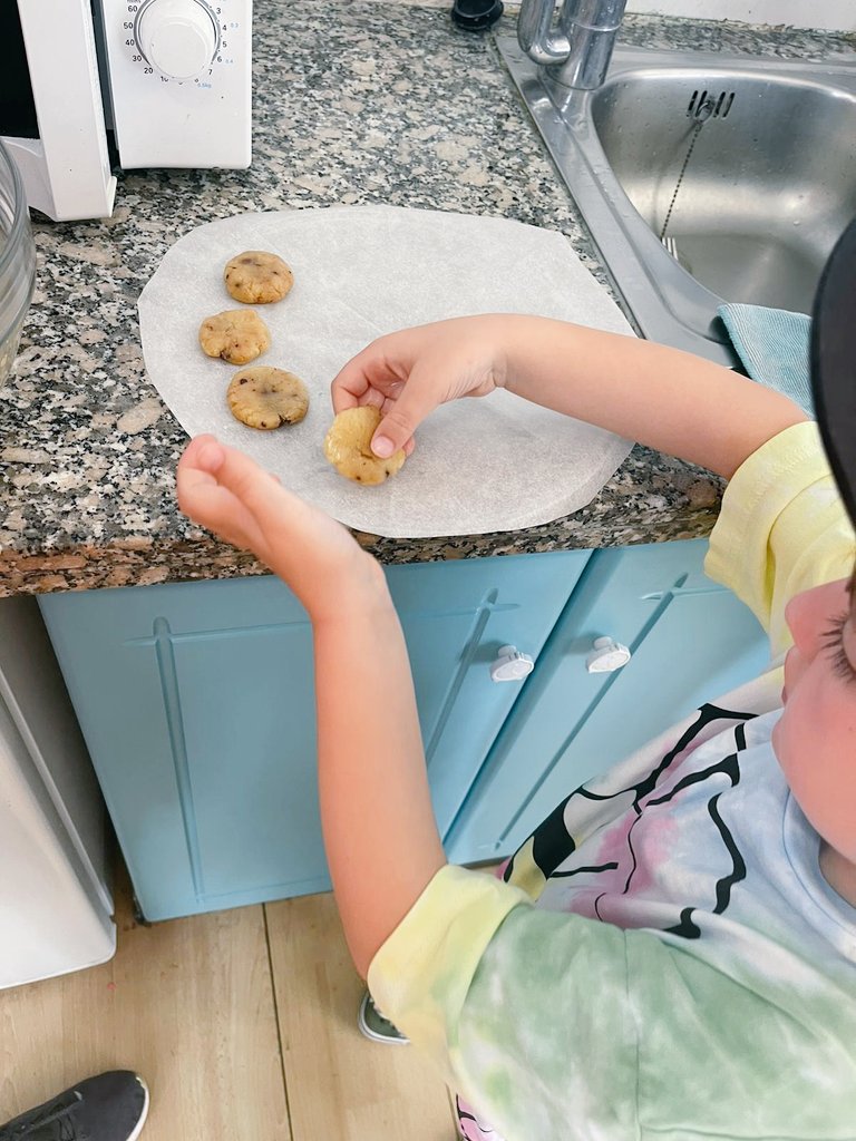 The little ones also enjoyed Easter   with our cookies workshop in #SantaBarbaraGolfandOceanClub @goded_oscar @giselasbgoc @EduardoSSTT @Mendoza13Lucia