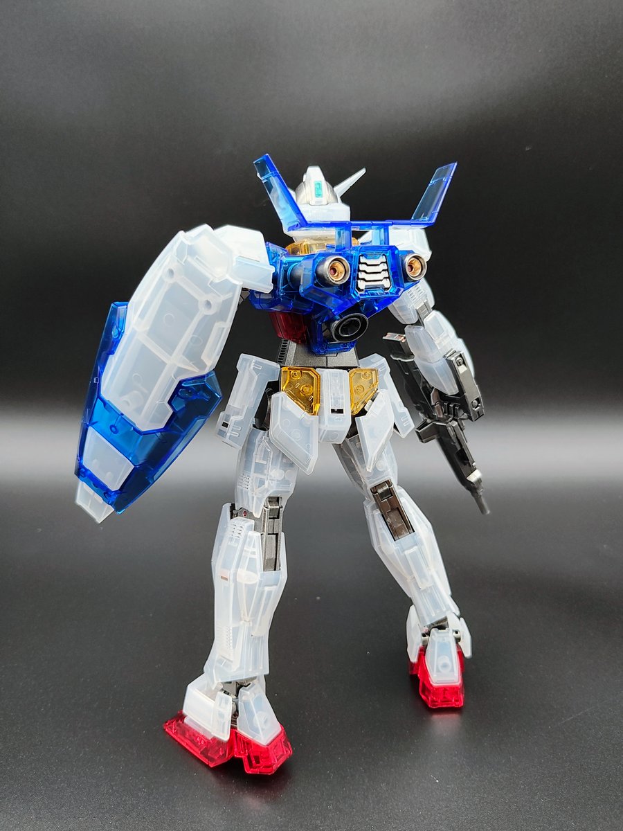 GunplaMark's tweet photo. Here are a few photos of my Gundam Age-1 Normal clear color version. Even more photos are in the gallery at https://t.co/CBTrd1DNME https://t.co/2heHc7geJn